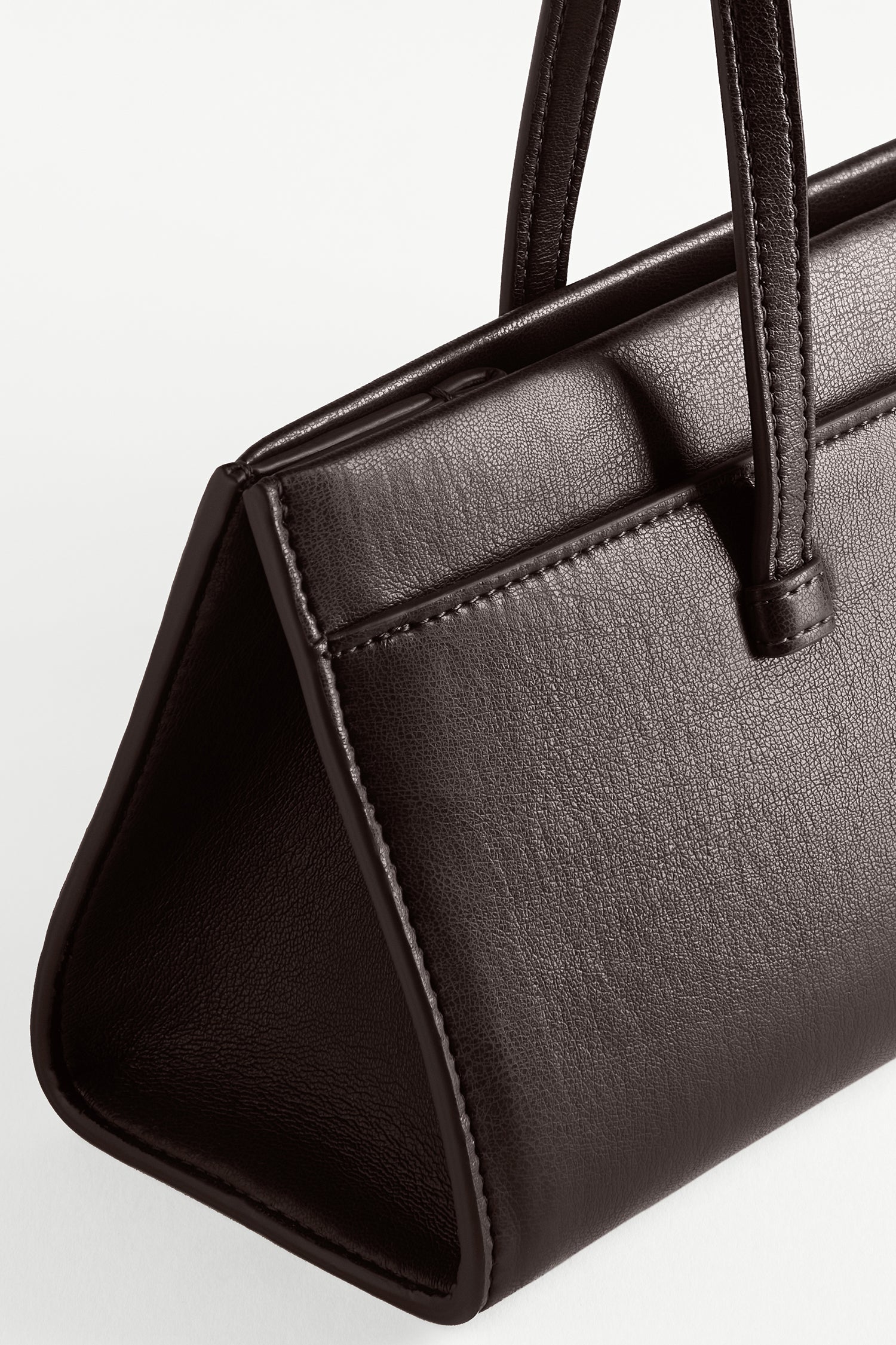 Belle Handbag in Bark